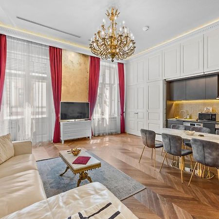 Count Zrinyi Basilica Luxurious Residence Budapest Luaran gambar