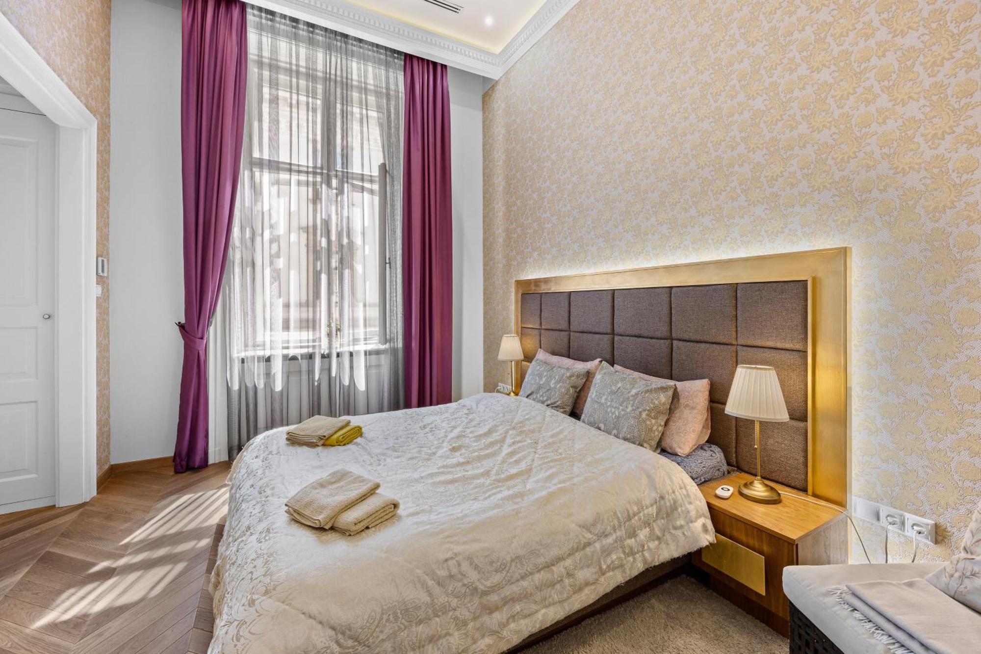 Count Zrinyi Basilica Luxurious Residence Budapest Luaran gambar