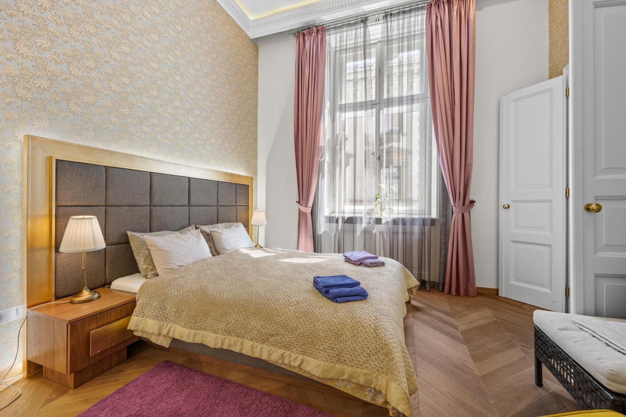 Count Zrinyi Basilica Luxurious Residence Budapest Luaran gambar