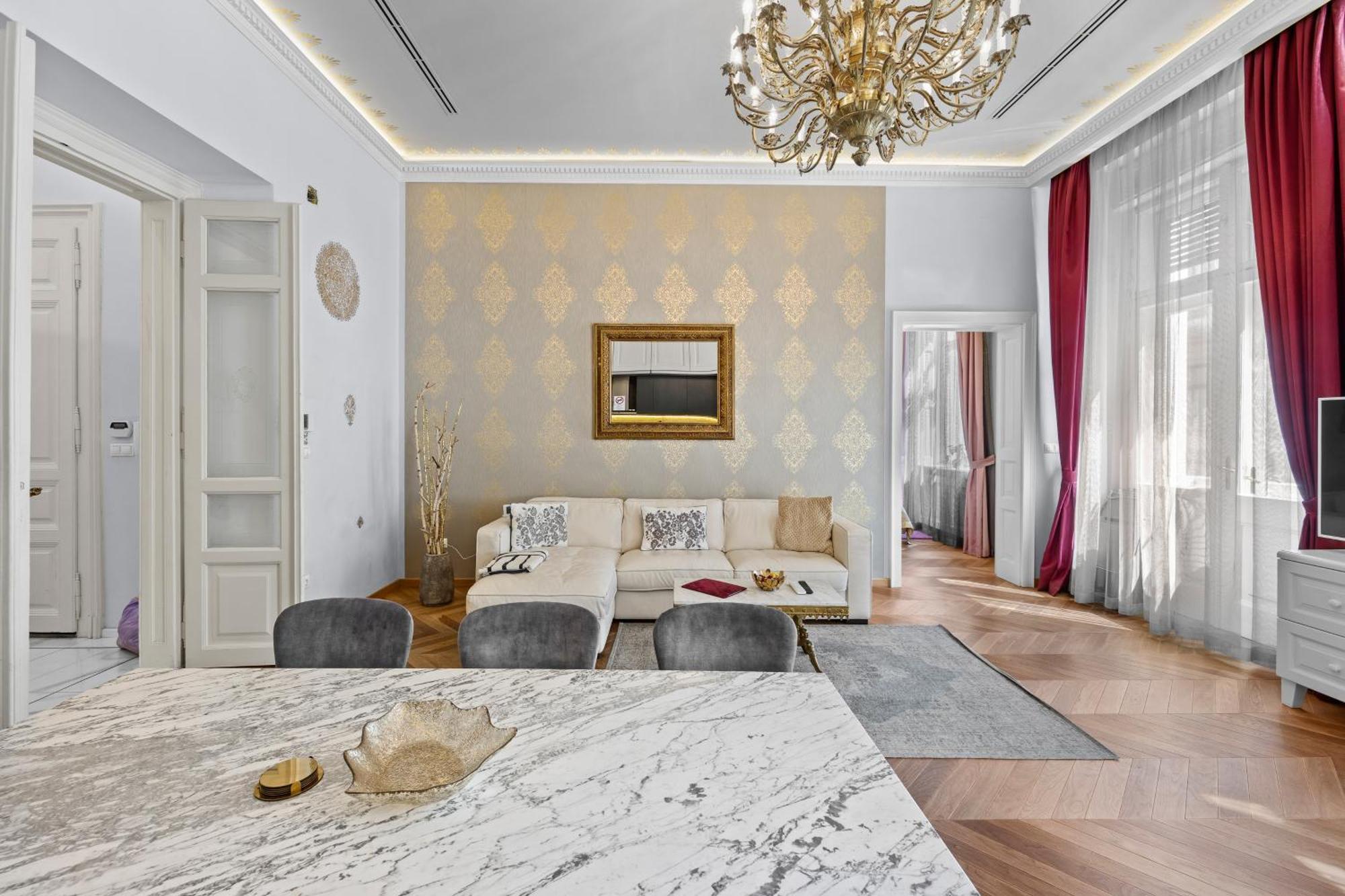 Count Zrinyi Basilica Luxurious Residence Budapest Luaran gambar