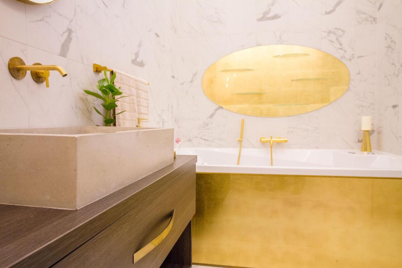 Count Zrinyi Basilica Luxurious Residence Budapest Luaran gambar